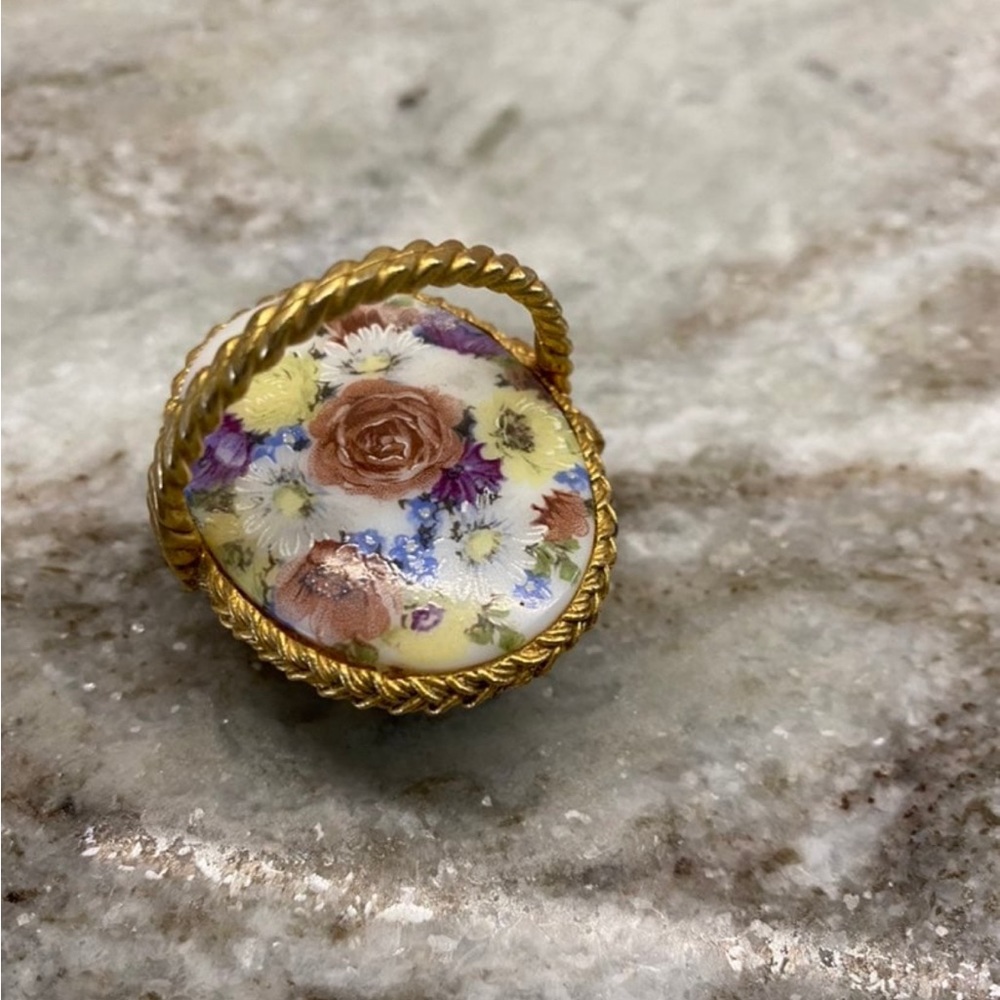 Vintage Max Factor Hypnotique Creme Perfume Compact Flower Basket Solid Scent